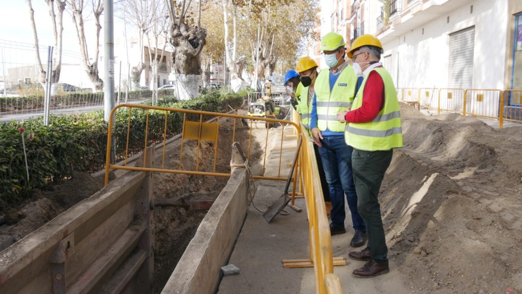 Adra Renovación colector saneamiento carretera de almeria