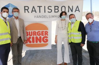 primera piedra Burger King en Adra
