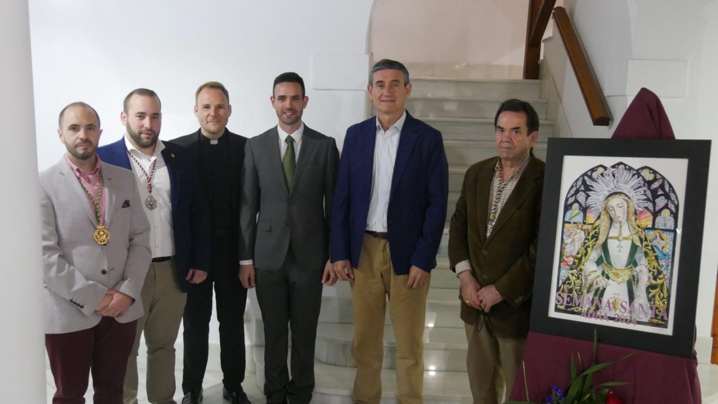 Adra presenta el cartel oficial de Semana Santa de 2024 con el autor Juan Miguel Ojeda