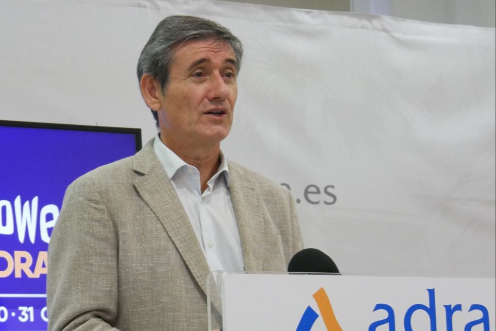 El alcalde de Adra anuncia una inminente convocatoria de oferta de empleo público