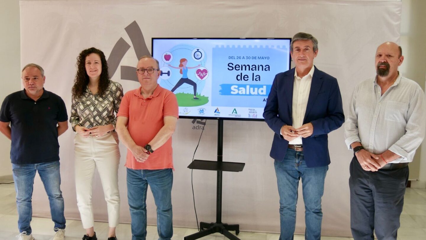 Manuel Cortés presenta la tradicional ‘Semana de la Salud de Adra’ que se celebrará del 26 al 30 de mayo