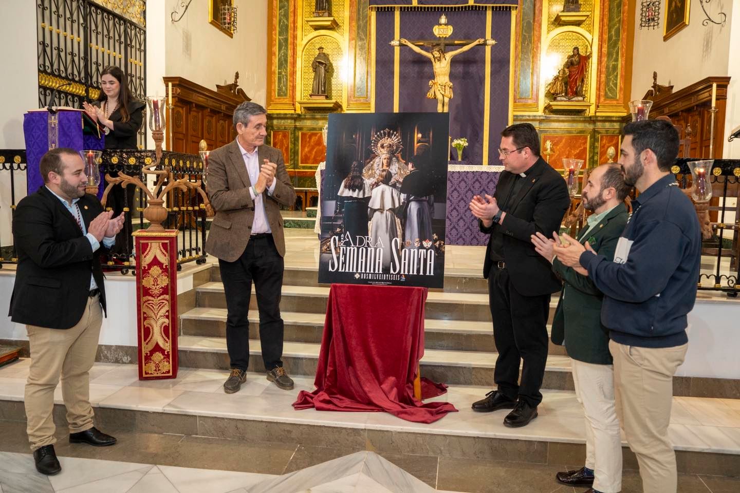 Presentado el cartel anunciador de la Semana Santa de Adra 2026, obra de Alejandro Valverde