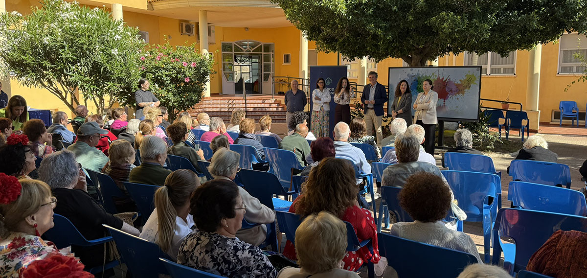 La Semana del Mayor continúa con una jornada de puertas abiertas en la Residencia Ciudad de Adra