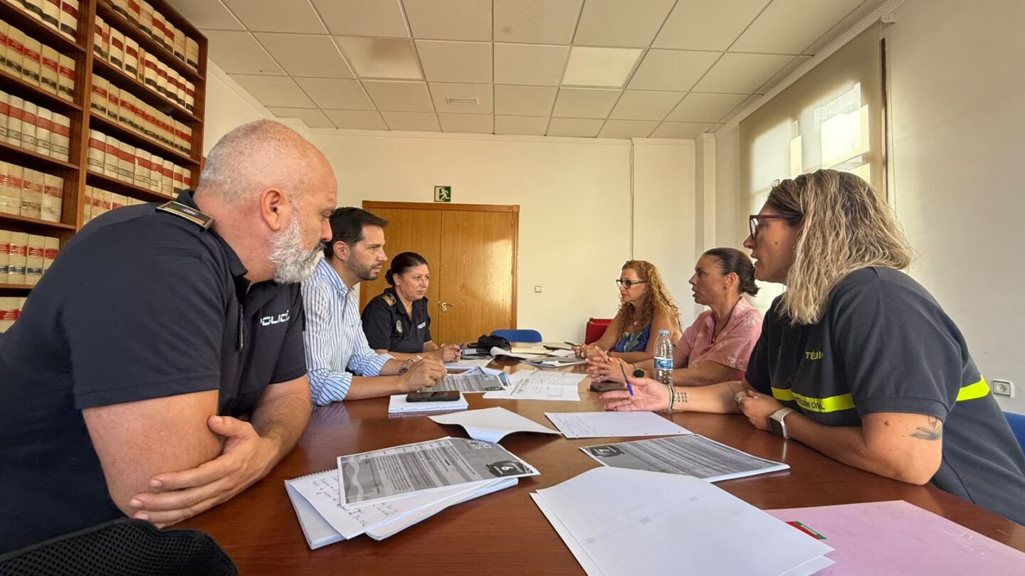 Adra trabaja en el dispositivo que velará por la seguridad durante la Feria 2026